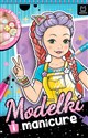 Modelki i manicure Z naklejkami  