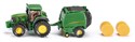 Traktor John Deere z prasą - 