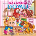 Ela i Monika w domu Canada Bookstore