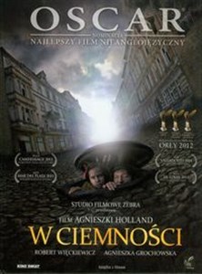 W ciemności z płytą DVD books in polish