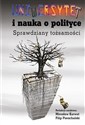 Uniwersytet i nauka o polityce Sprawdziany tożsamości books in polish