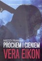 Między prawami Prochem i cieniem Bookshop